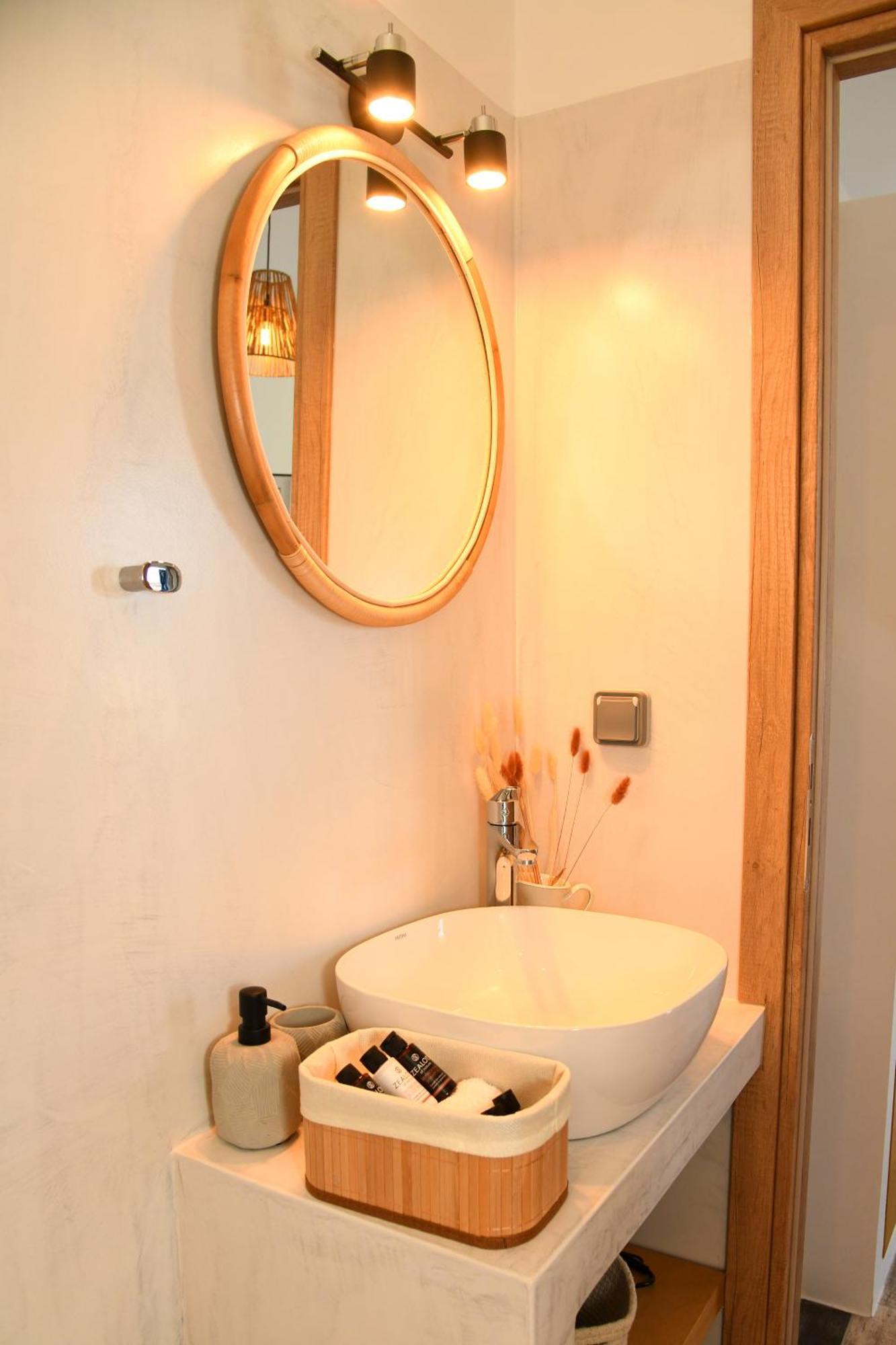 Petite Studios Batsi Батси Экстерьер фото