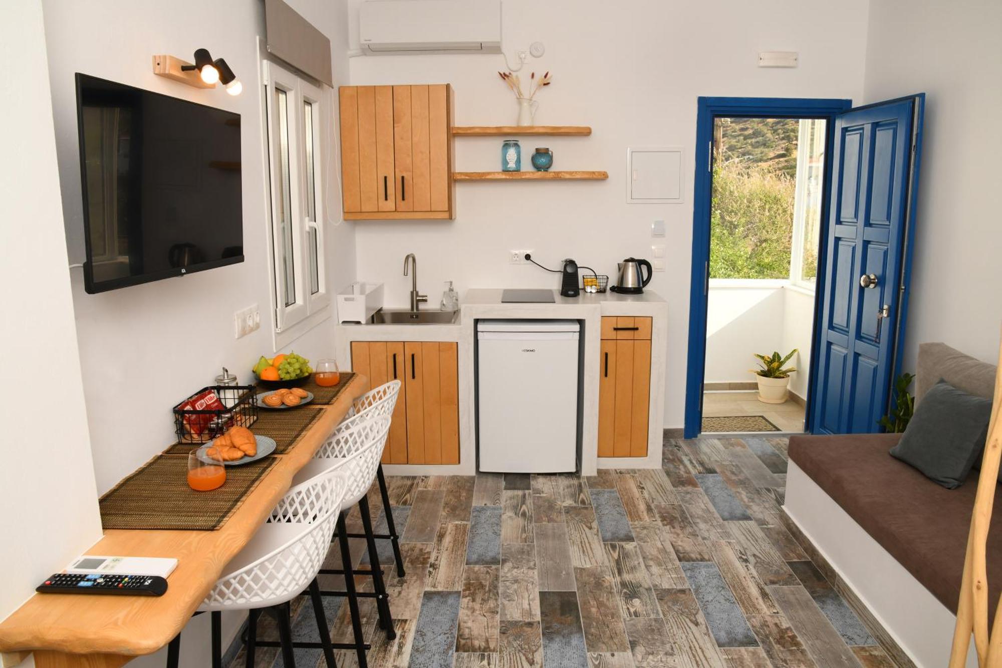 Petite Studios Batsi Батси Экстерьер фото